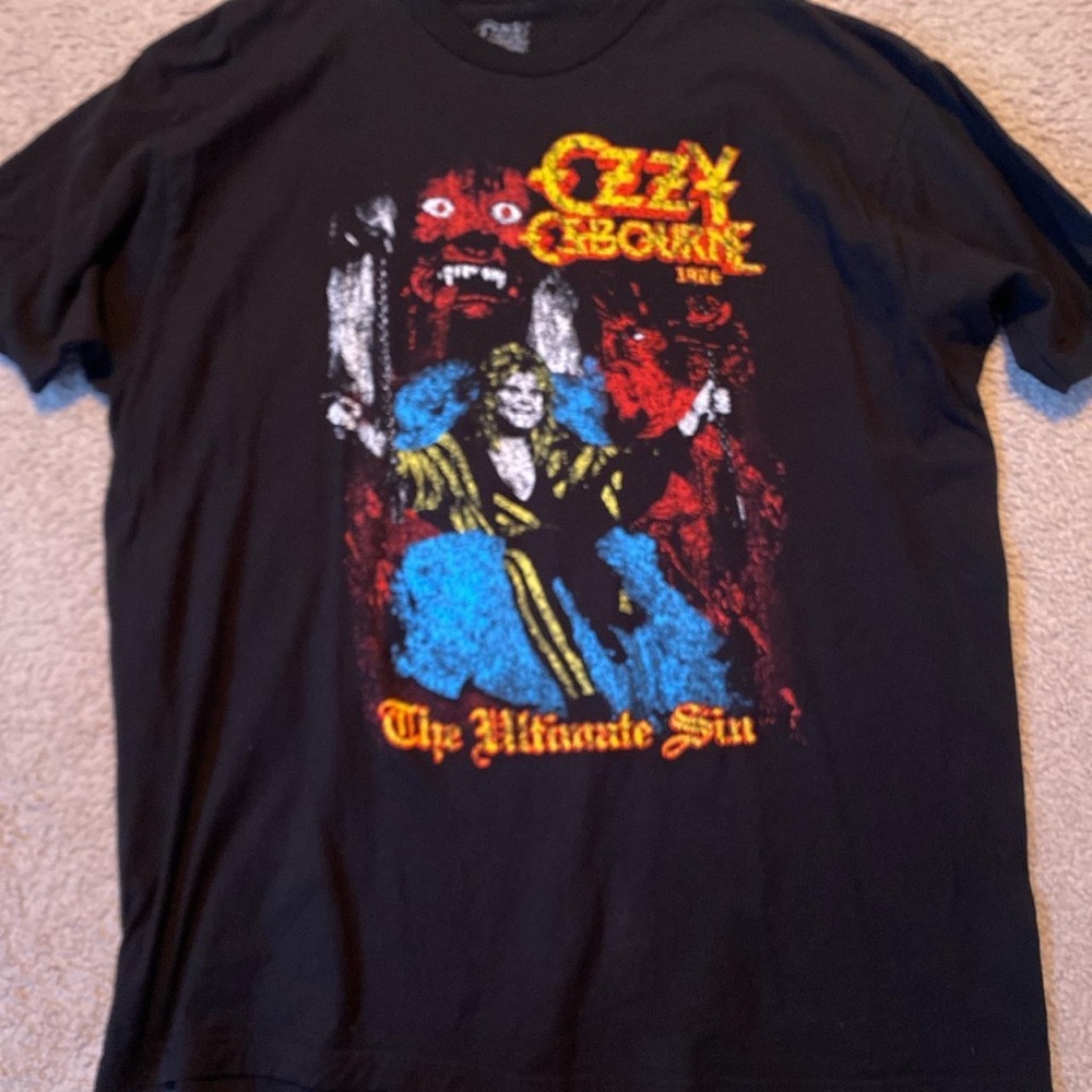 Mens XL Vintage Authentic Ozzy Osbourne The Ultimate Sin Tour Tee!